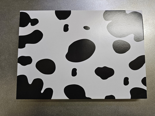 帯広土産　北海道チョコレート　ブラック＆ホワイト