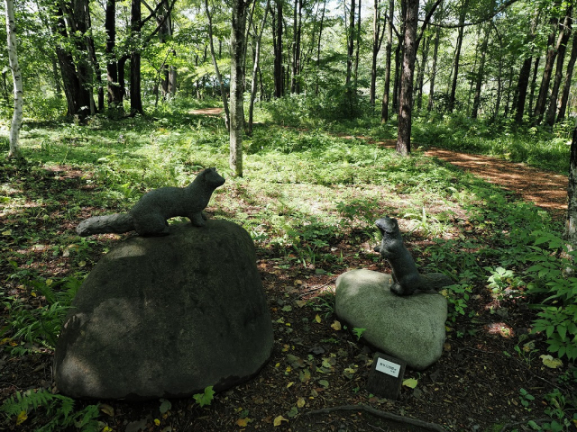 六花の森　彫刻家・青木三四郎作品
