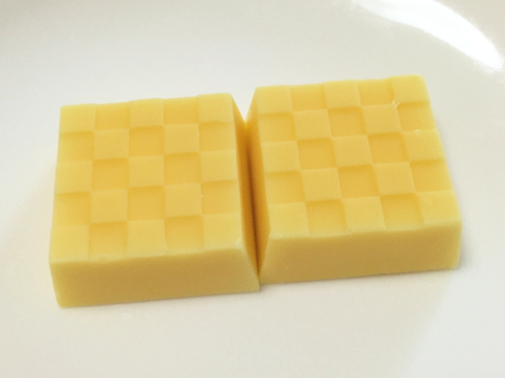 ULTRAレモン　チロルチョコ